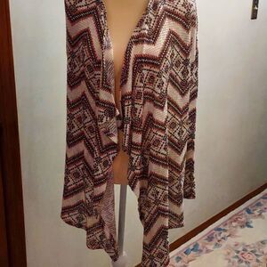 Xhilaration Women's Sz S Boho Ethnic Cape‎ Cardigan Sweater Wrap cream red black